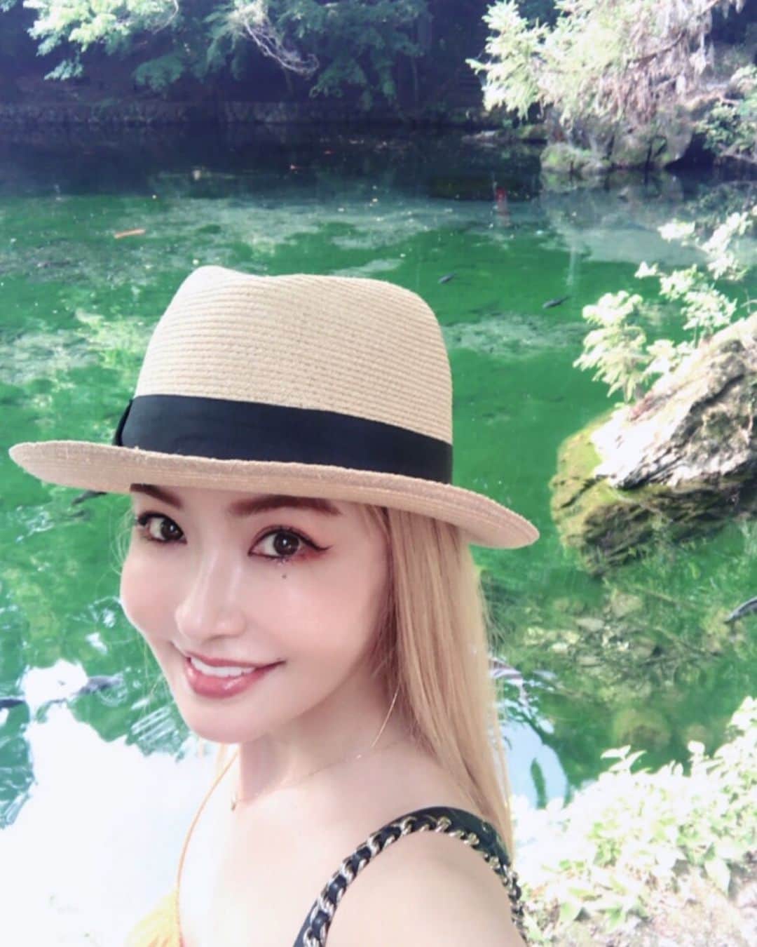 のインスタグラム：「🌿🍀💚🌿Nature 🌿💚🍀🌿 #relax #nature #green#beauty #fashion #lifestyle #risahirako#平子理沙」