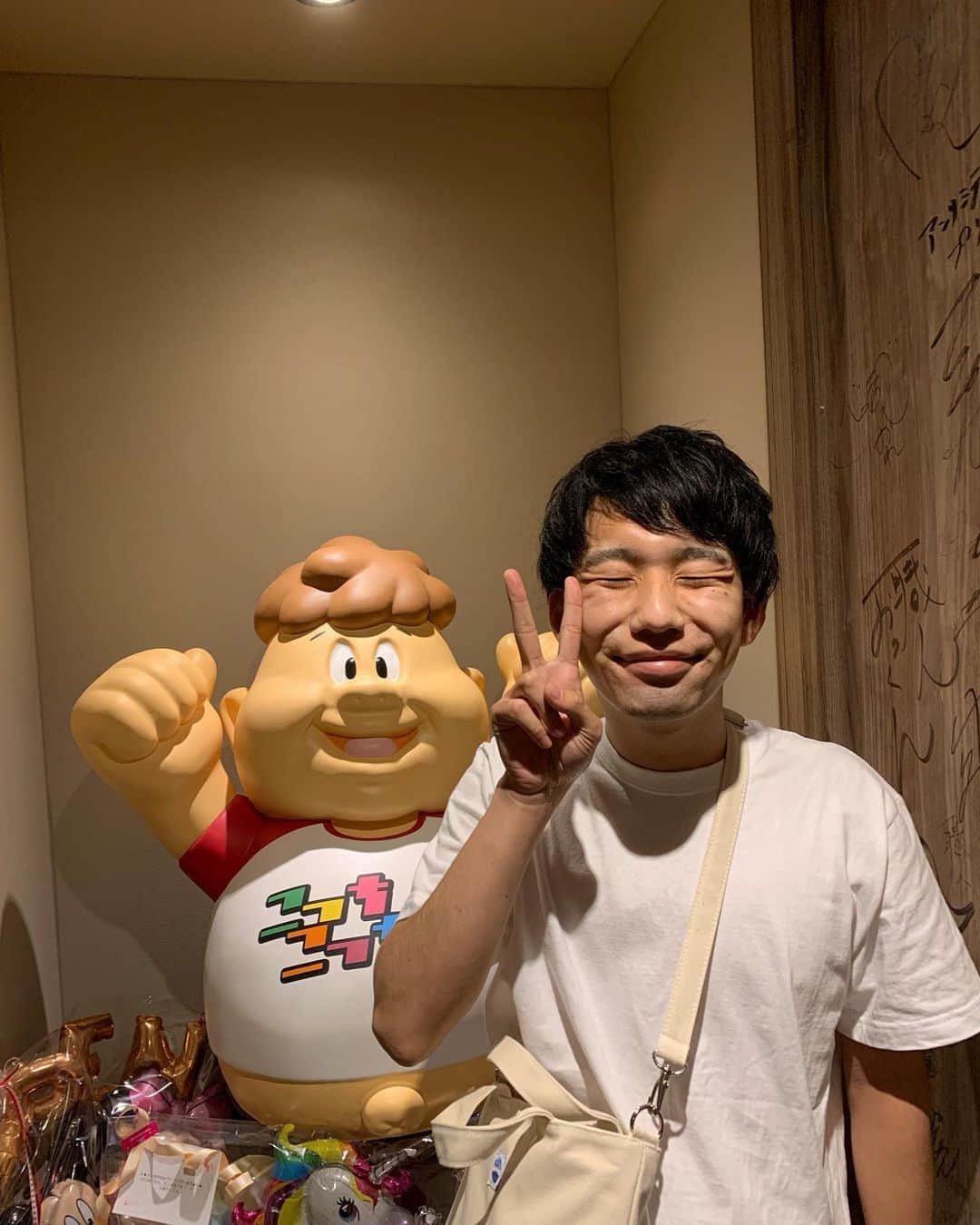 池田真一のインスタグラム：「先日 ザ・キーポイント明里 おたまじゃくしほりお 来てくれました！  ありがとうな😄」
