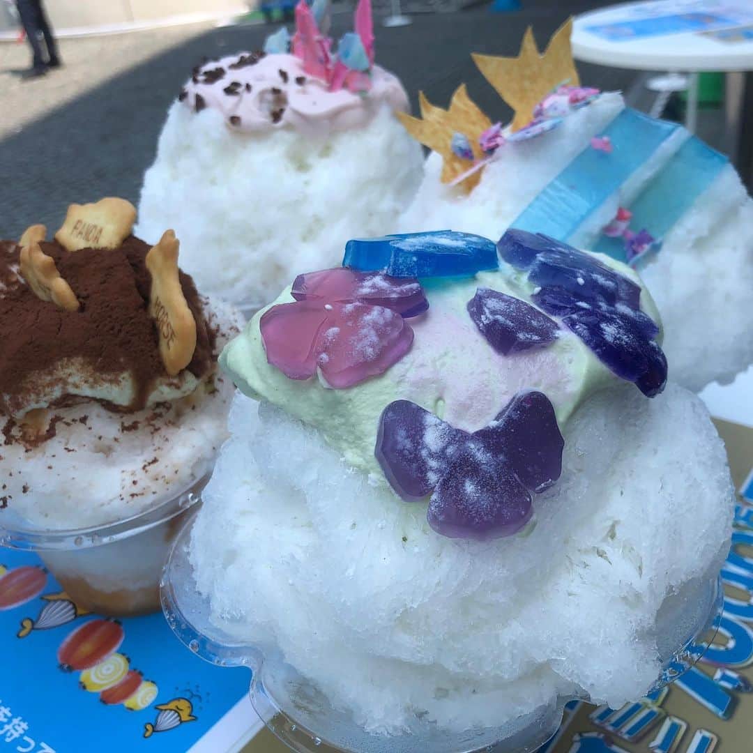 松井玲奈さんのインスタグラム写真 - (松井玲奈Instagram)「本日anan発売日です。 今週のひみつのたべものは「侮るなかれ、かき氷」 愛すべきかき氷についてのお話です。 今はどのお店も感染対策をしっかりし営業されています。本当にありがたいです。 この夏はどうなるかわかりませんが、現代のかき氷の美味しさを知ってくださる方が増えたら嬉しいです。 #ひみつのたべもの　#anan」7月1日 9時11分 - renamatui27