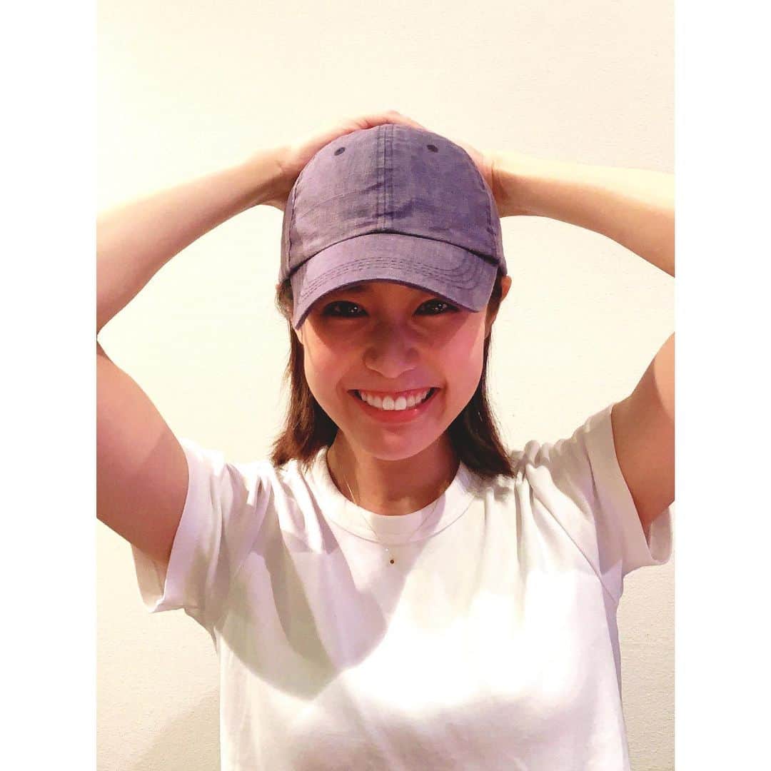 VANRIのインスタグラム：「* Hello July! 7月も笑顔でファイティンです☺︎‼︎ #今月から英会話とジム再スタート #まずホットヨガ行ってきます」