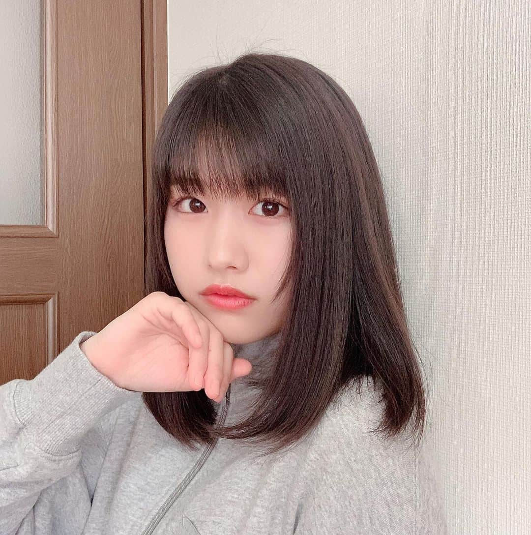 高橋彩香のインスタグラム：「セルフプロデュース生写真を撮ったりしました📸 今月もお楽しみに🤱」