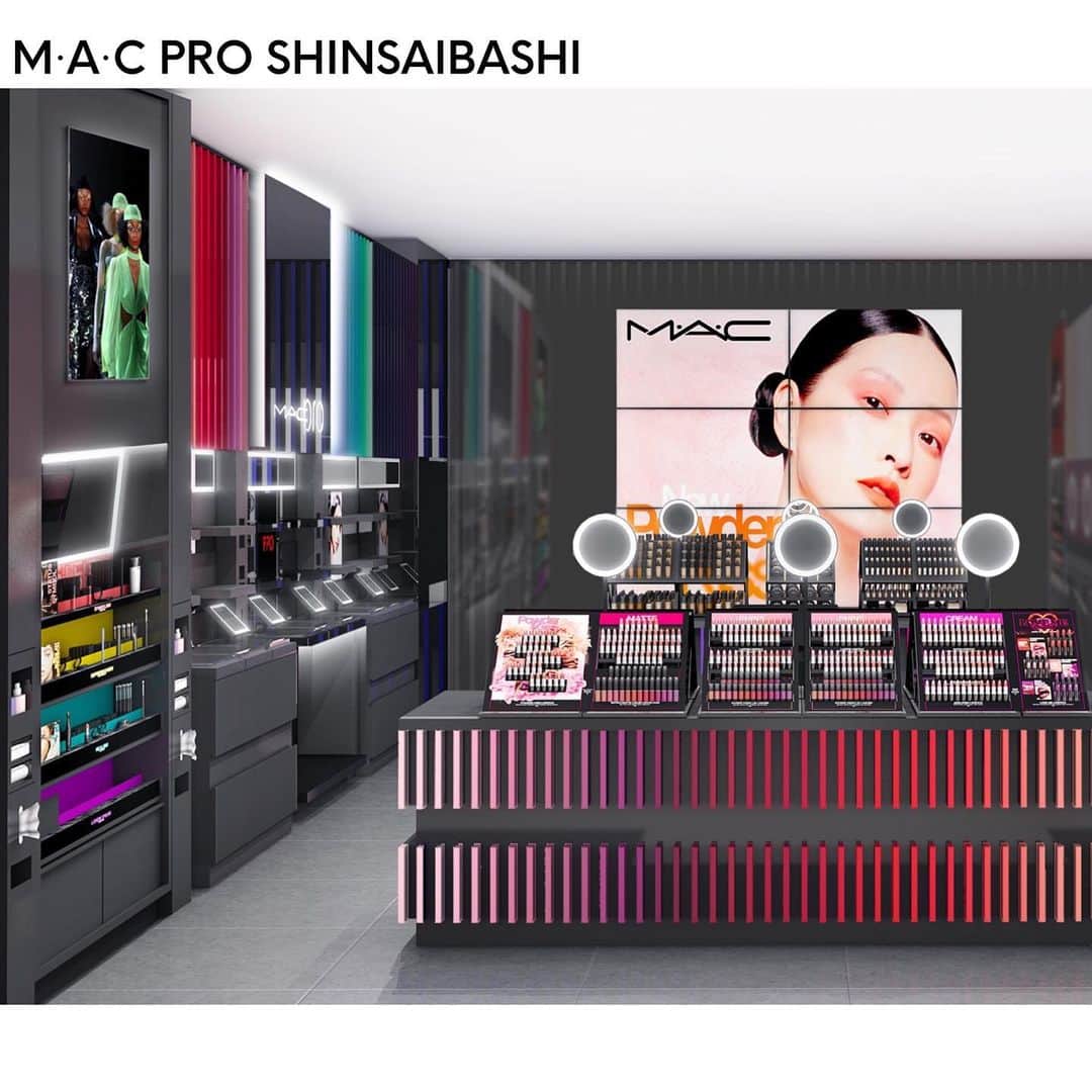 M∙A∙C Cosmetics Japanのインスタグラム：「【2020.7.22 NEW OPEN】​ 関西エリアでは初！日本で2店舗目となる、M·A·Cのフラッグシップショップ、​M·A·C心斎橋がグランドオープン！​  ㅤ 幅広いアイテムとカラーレンジに加え、プロフェッショナルのための​ハイクオリティなアイテムを取りそろえています。​オープンをお楽しみに✨​  ㅤ  ㅤ ＜店舗情報＞​ M・A・C心斎橋​ 住所：大阪府大阪市中央区西心斎橋1-4-13　ハートンホテル別館1F​ 電話番号：06-6252-3011​ 営業時間：平日11：00-20：00　土日祝11：00-21：00​ PRO製品：取り扱いあり​  ㅤ ​ㅤ ※店舗画像はイメージです #MACPRO_OSAKA​ #MACCosmeticsJapan#MACCosmetics #MAC #MACコスメ #マックコスメ #コスメ　#コスメ好き#コスメレポ #化粧品 #コスメ部 #コスメマニア #メイク好き#美容大好き#美容好き#トレンドメイク#メイクテク」
