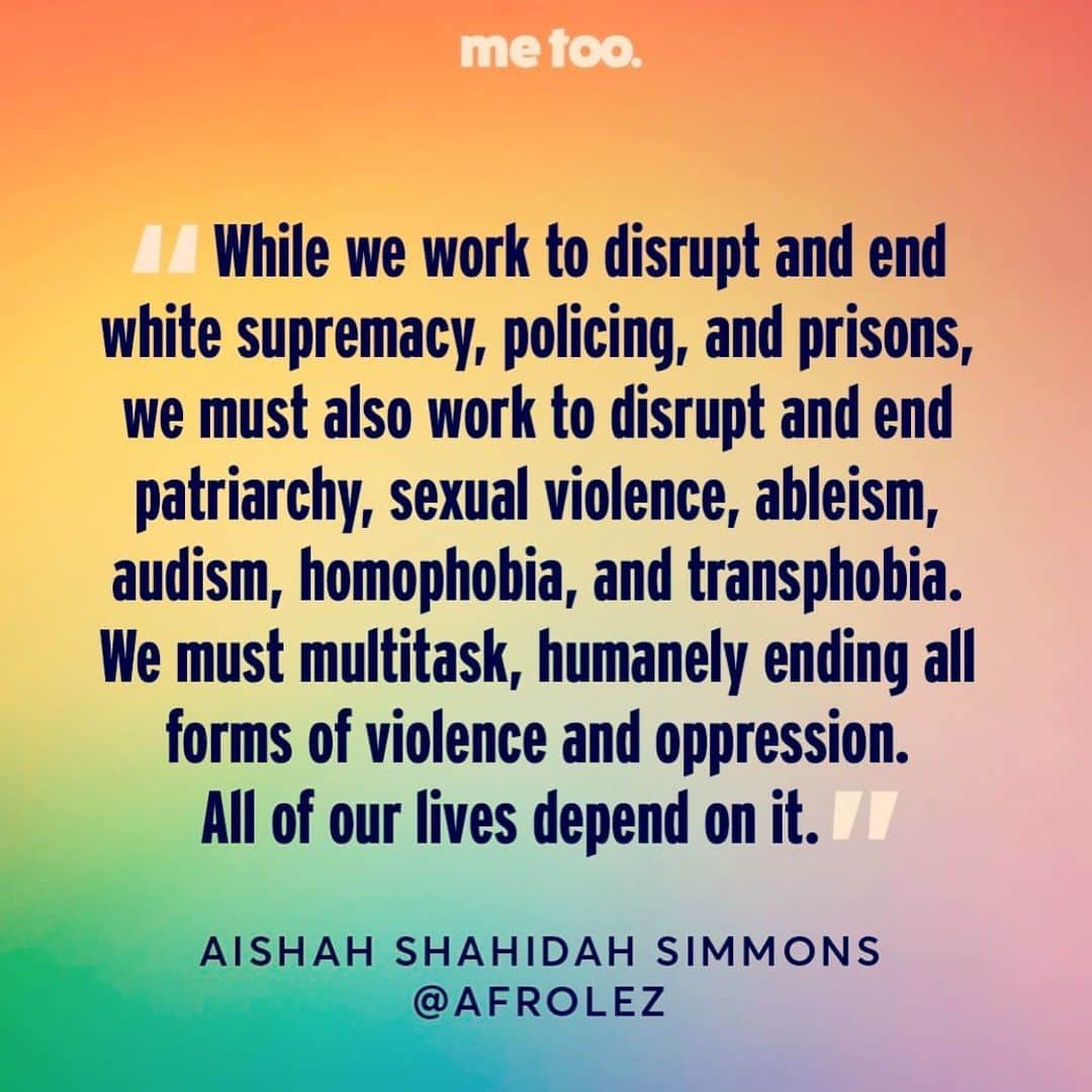 ジェニファー・エスポジートのインスタグラム：「This !  #change」