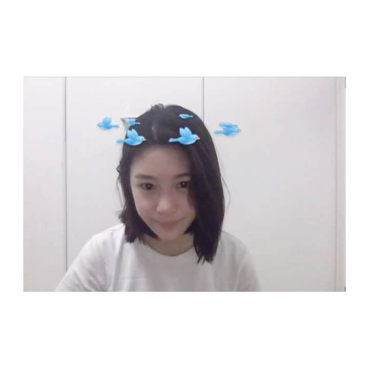 加村真美のインスタグラム：「久しぶりの投稿なっちゃった 7月もがんばりましょう💫  #美容院いかなきゃなー」