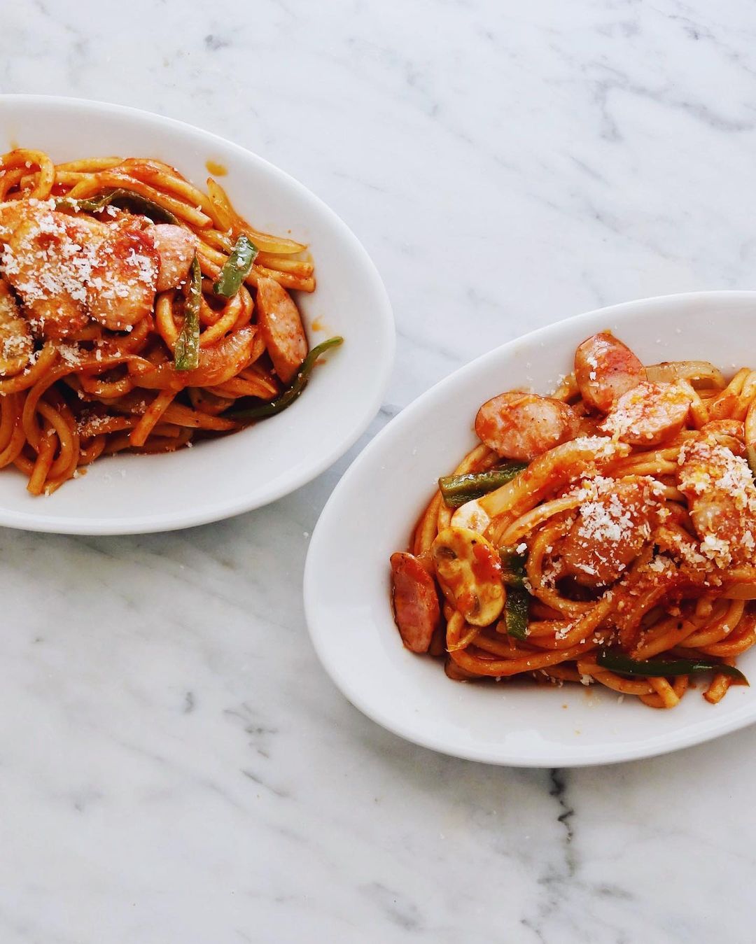 樋口正樹さんのインスタグラム写真 - (樋口正樹Instagram)「Pasta🍝 . お昼はナポリタン、 太麺で作ってます。 . . #ナポリタン #ブカティーニ #bucatini #pastagram #myfavoritepasta #🍝」7月1日 13時06分 - higuccini