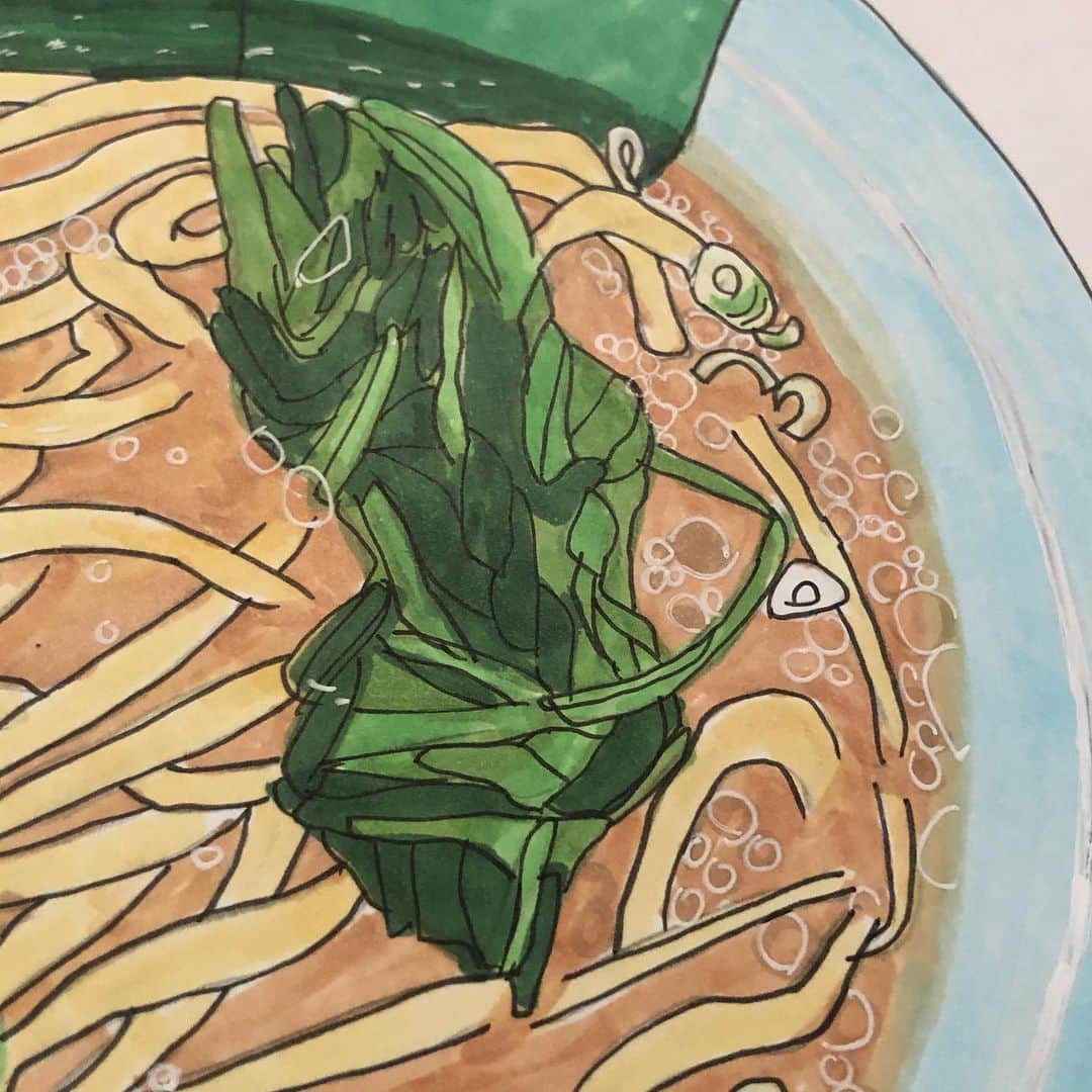 奥山佳恵さんのインスタグラム写真 - (奥山佳恵Instagram)「. 自分で描いてて 毎回、食べたい笑  このスープの透け感たまらん！  ラーメン連載が更新されました♪  更新したブログに直接とべる URLはりましたので よかったら見て、 おなかすかせて♪  @okuyama_yoshie ←ここを経由して いつも書いてるブログにとべます  #奥山佳恵#奥山佳恵のてきとう絵日記  #奥山佳恵のラーメン天国 #ラーメン府中家 #ラーメン #イラスト #スープの透け感  #ほうれん草の感じも好き  お昼はラーメンできまり！ .」7月1日 13時41分 - okuyama_yoshie