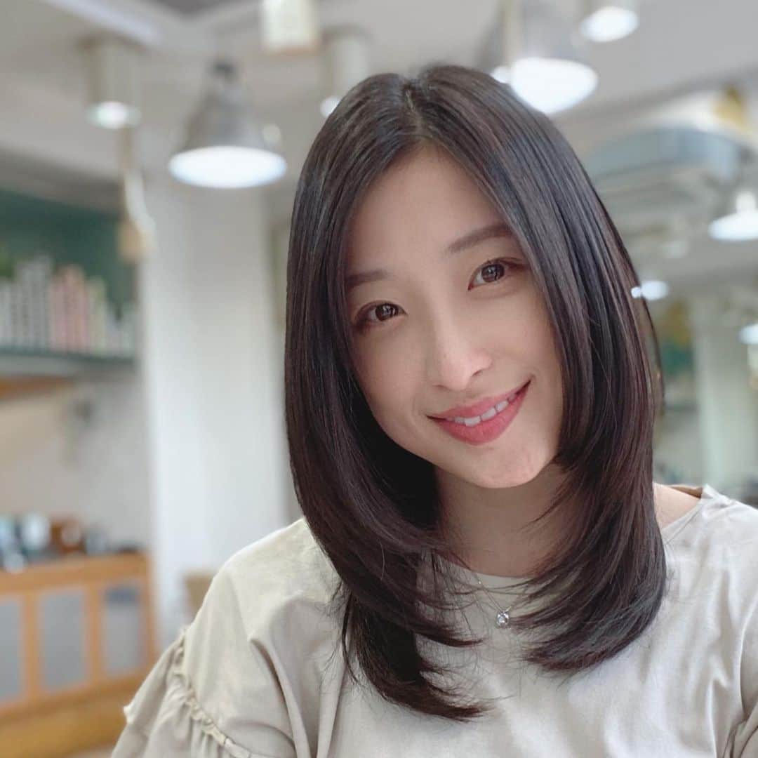 のインスタグラム：「ミネコラトリートメント💇‍♀️ さ、動画編集します。」