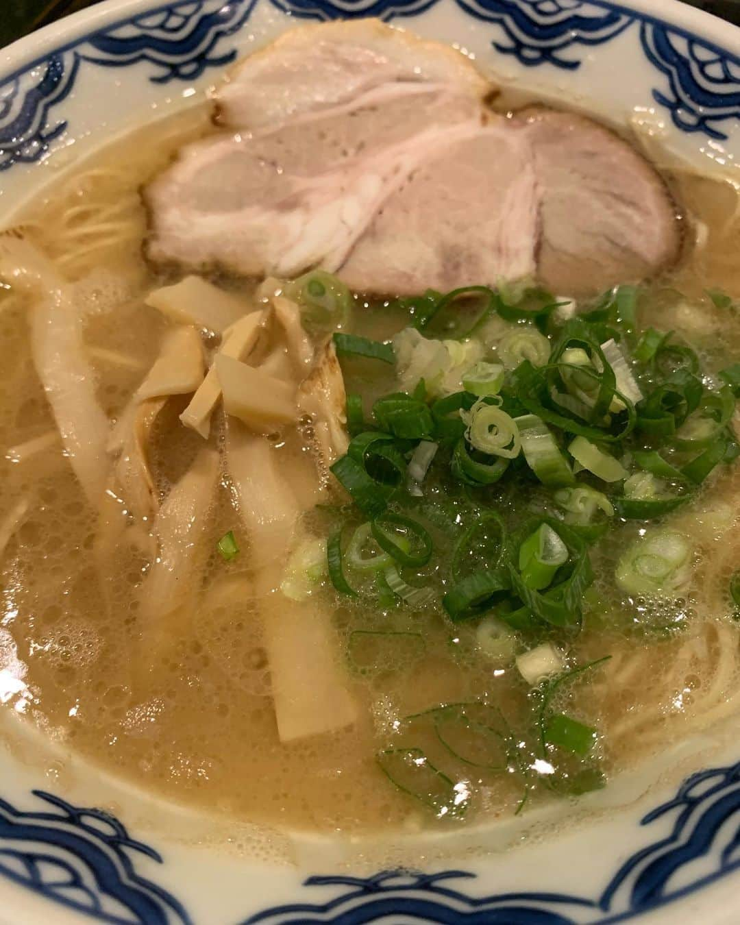 平田裕一郎さんのインスタグラム写真 - (平田裕一郎Instagram)「7月になりましたね。  最近、ラーメン熱が上がり、 食べたラーメン達。  #らーめん  #井の庄  #辛辛魚  #つけ麺  #mamiana  #赤のれん」7月1日 14時59分 - yuichiro_hirata