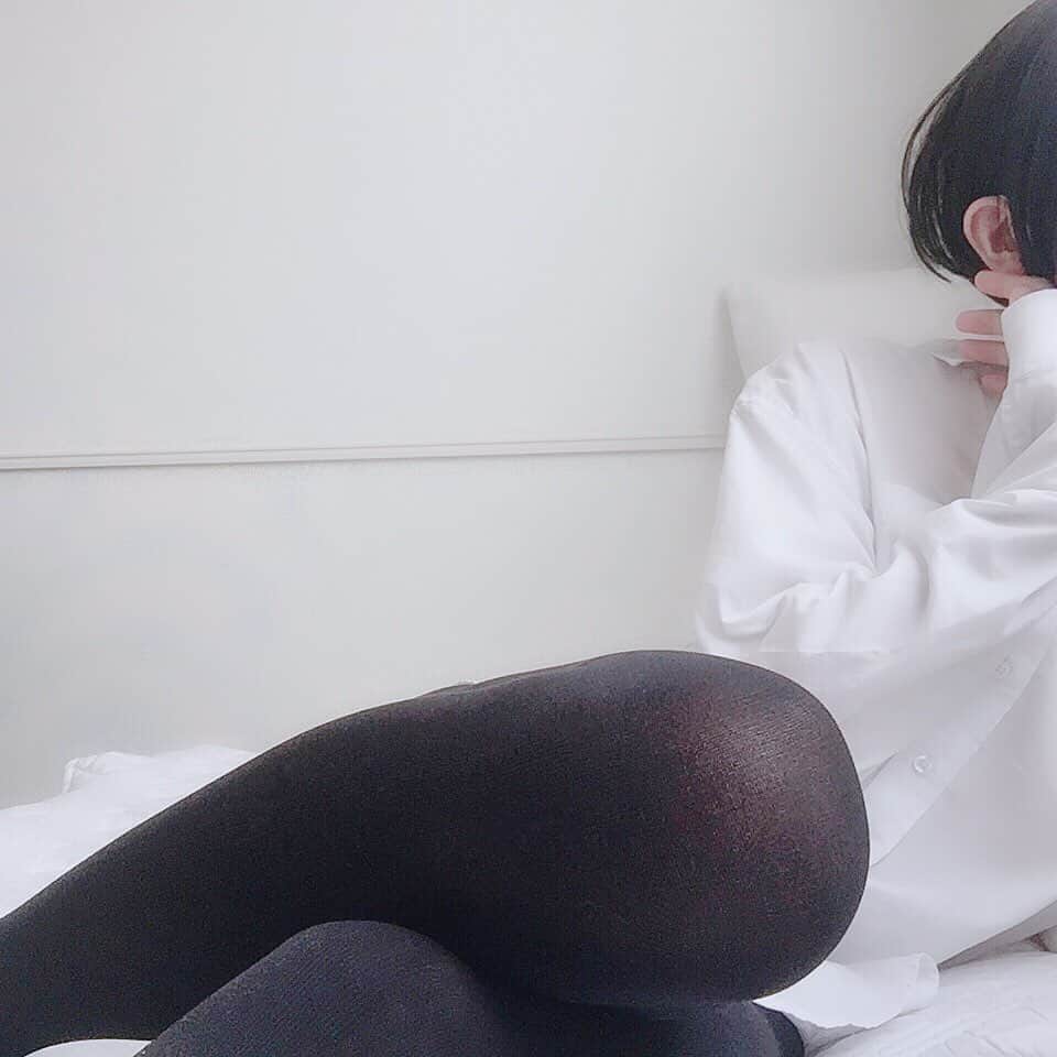 涼のささやきちゃんねるのインスタグラム：「こんな感じ」