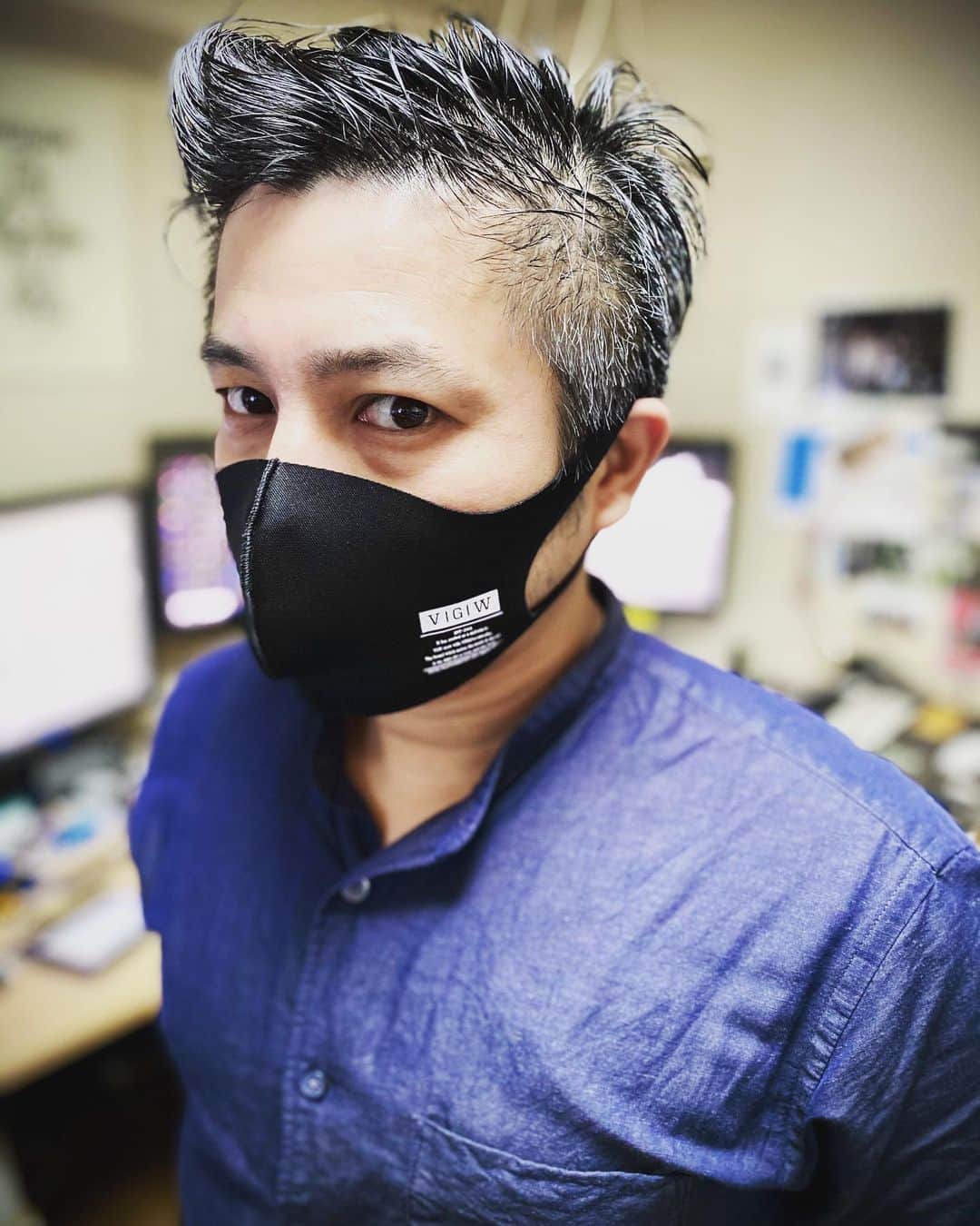 三吉ツカサのインスタグラム：「Virgoのマスクとパンツ届いたー！ #もう7月かよ #ライブ撮りたい #キメ顔☆」
