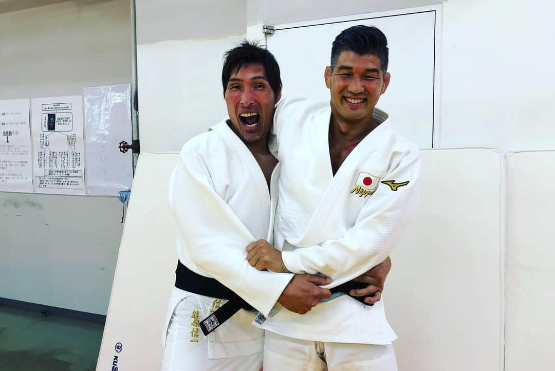 篠原信一さんのインスタグラム写真 - (篠原信一Instagram)「井上康生監督と対談でした🥋 7月23日付けスポーツ報知  東京五輪1年前 スペシャル対談 企画 です。 皆さんみてね👀 #井上康生 #篠原信一 #スポーツ報知 #対談 #judô  #judoka」7月1日 16時08分 - s.shinohara_life