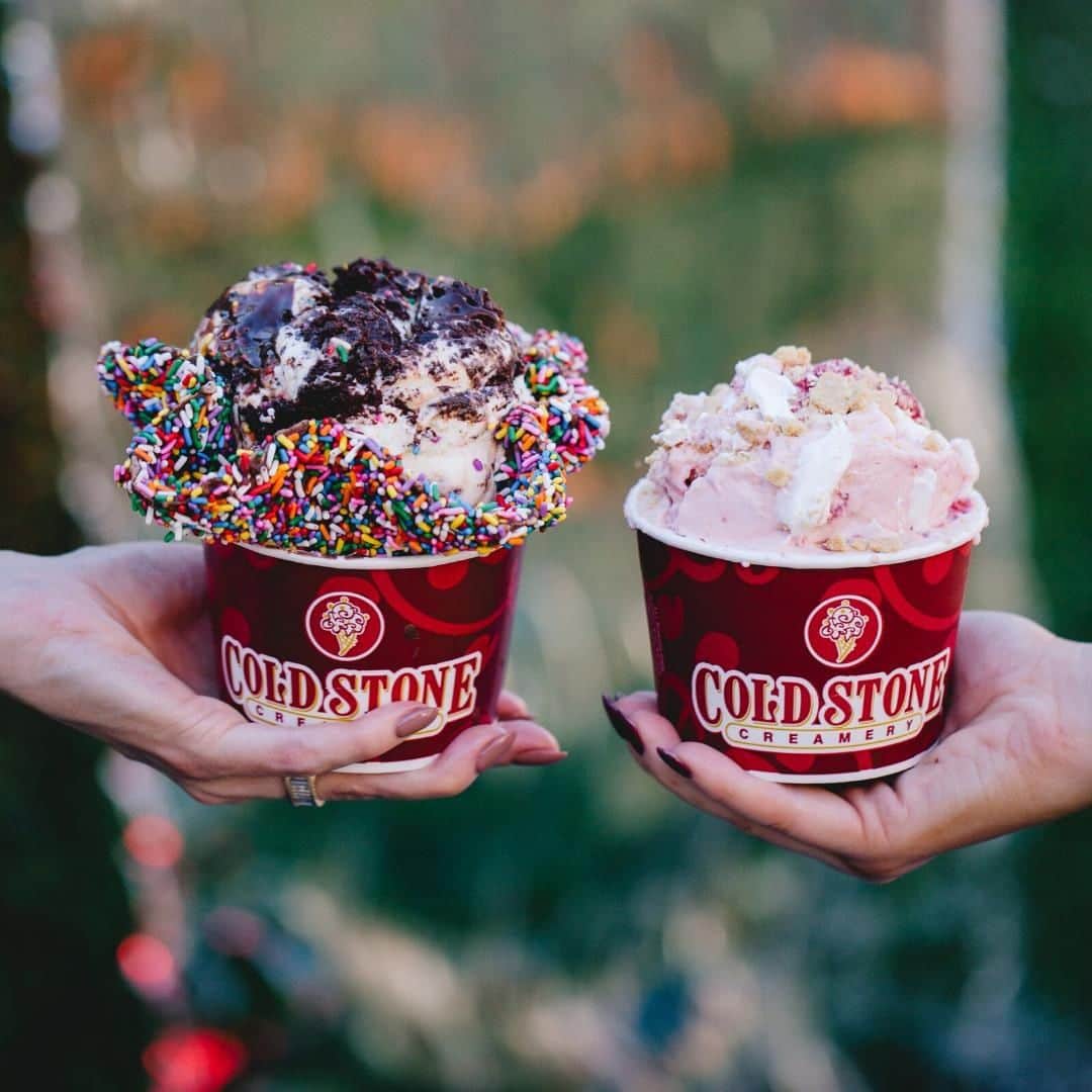 コールド・ストーン・クリーマリーのインスタグラム：「Kick off National Ice Cream Month with us! 🎉🍦 Tell us your go-to order at Cold Stone® and we'll tell you how you can mix it up!」