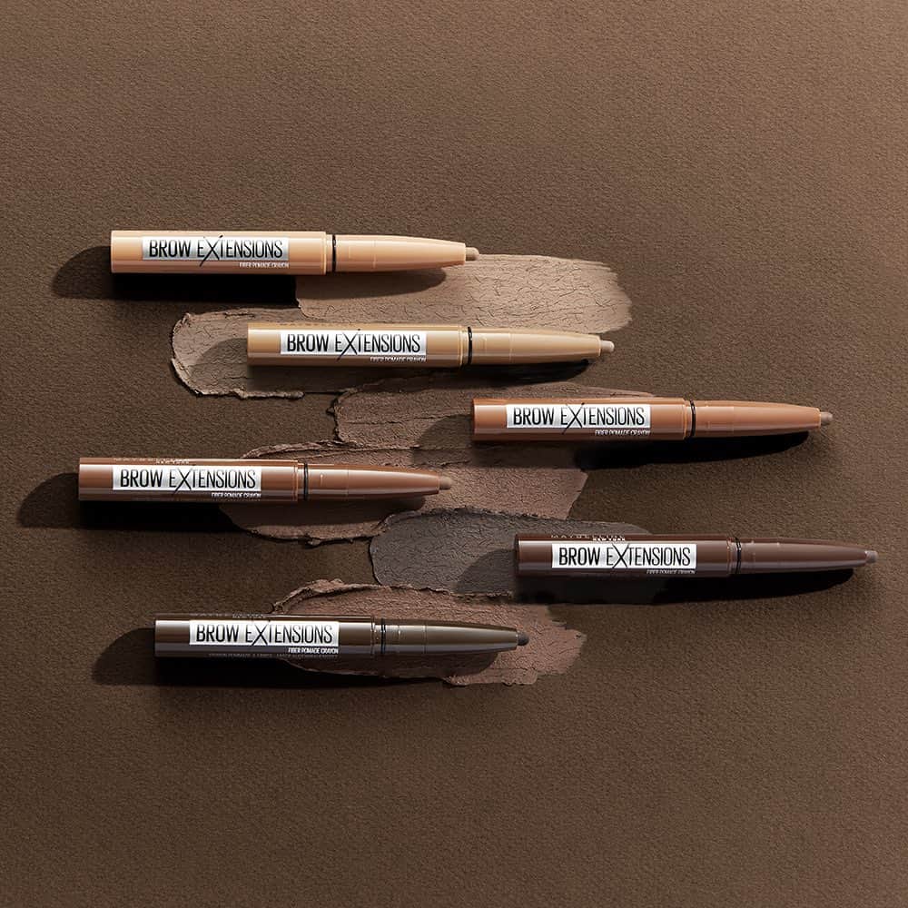 Maybelline New Yorkさんのインスタグラム写真 - (Maybelline New YorkInstagram)「Brow game strong! 🔥Our new Brow Extensions crayon is available in 6 fiber-infused shades. The fiber-packed pomade adheres to your brow hairs and easily fills in even the most sparsest brows. Plus it’s mess-free and lasts for up to 24 hours. Just draw a few upward strokes and you’re good-to-go, it’s that easy! #mnybrows」7月2日 2時02分 - maybelline