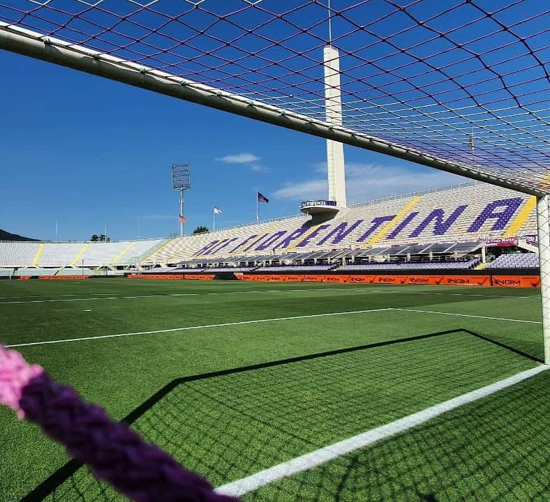 ACFフィオレンティーナさんのインスタグラム写真 - (ACFフィオレンティーナInstagram)「BACK 🏠!! 🙌?  #ForzaViola 💜 #Fiorentina #FiorentinaSassuolo」7月2日 2時48分 - acffiorentina