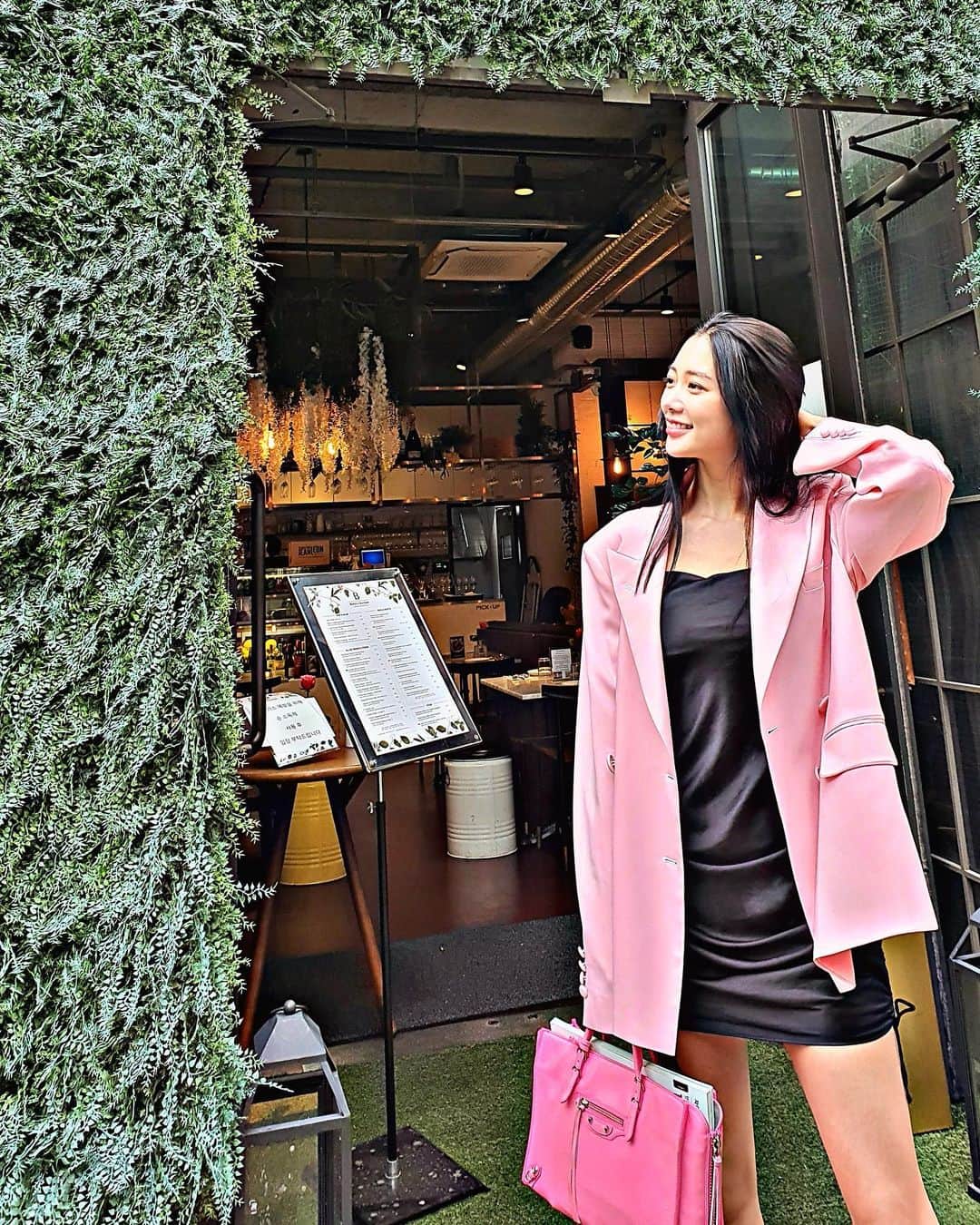 クララさんのインスタグラム写真 - (クララInstagram)「#🌸 #beautiful #cafe #pink #happiness」7月1日 18時27分 - actressclara