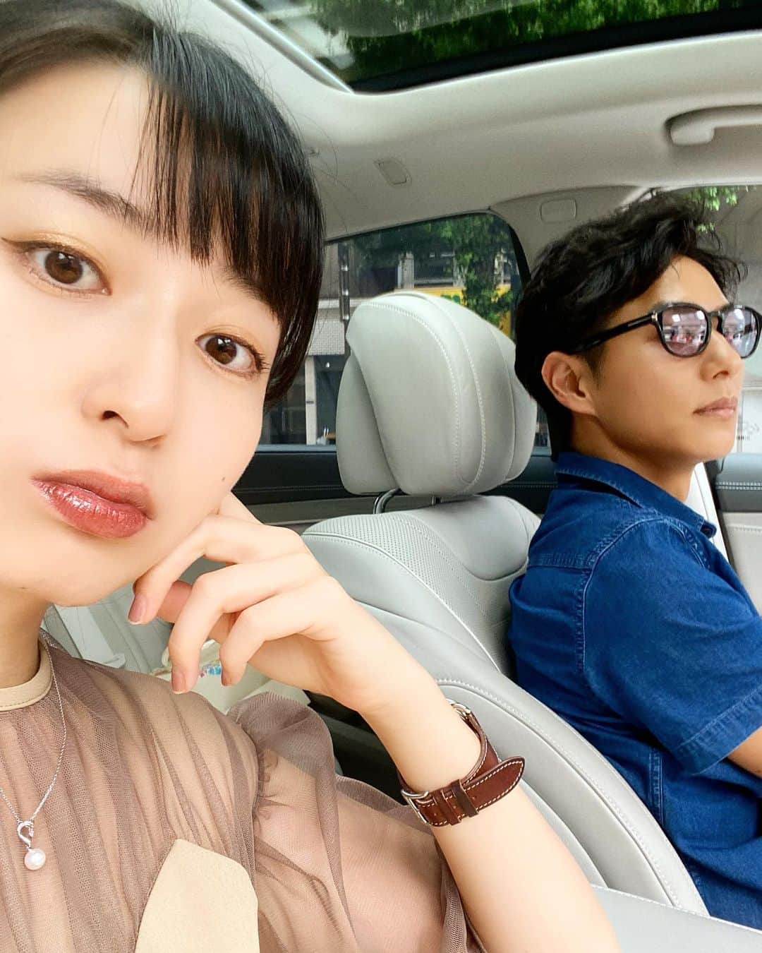 岩間恵のインスタグラム：「*  この日のリップについて💄﻿ ﻿ 先日アップしたYouTubeで使い方もご紹介しましたが、﻿ Ade Tokyoのリップを使用してます😌﻿ ﻿﻿ リップっていろいろあるから、﻿ 何使うか日々迷うのが楽しかったりする﻿ ﻿ #adetokyo #アデトーキョー #みんなの好きなリップなにかなぁ #この日のことおしまい😉 #リップ好き #集めがち #使いきれずに浮気しがち #でもどの子も寵愛してるよ　😂💄✨」