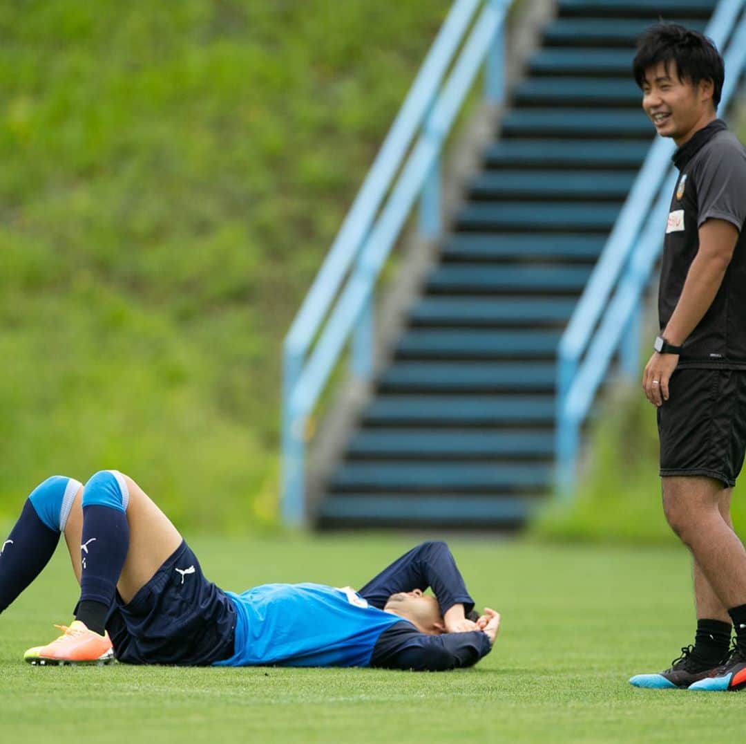小林悠さんのインスタグラム写真 - (小林悠Instagram)「順調  ここまでリハビリもとても順調に来ています👍  『疲れた〜😩』と言えることはとても幸せなことですね😁  焦らずそれでも1日でも早くチームに戻りたいと思います^_^👍」7月1日 19時27分 - kobayashiyu11