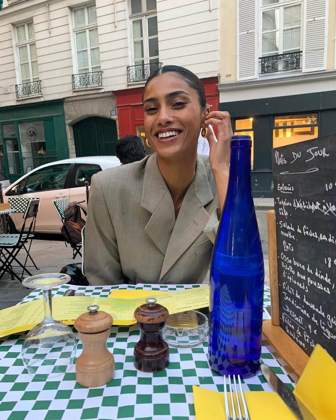 イマン・ハマンさんのインスタグラム写真 - (イマン・ハマンInstagram)「🍽」7月1日 19時40分 - imaanhammam