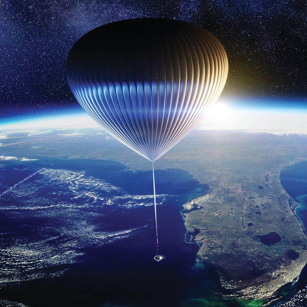 HYPEBEASTさんのインスタグラム写真 - (HYPEBEASTInstagram)「#hypeAF: Space Perspective is offering a trip to the edge of space via its Neptune Space Balloon. The massive balloon functions very similarly to the weather balloons, and can accommodate up to eight passengers. Spanning a total of six hours, the pressurized capsule will launch from @nasa’s Kennedy Space Center in Florida and will float upwards until it reaches the edge of space at 100,000 feet above ground, there passengers will be able to enjoy a two-hour floating experience, as well as other amenities in the capsule such as an onboard bar. Head to the link in our bio to learn more. Space Perspective will begin taking passengers for commercial flights starting in 2021.⁠⠀ Photo: Space Perspective」7月1日 19時40分 - hypebeast