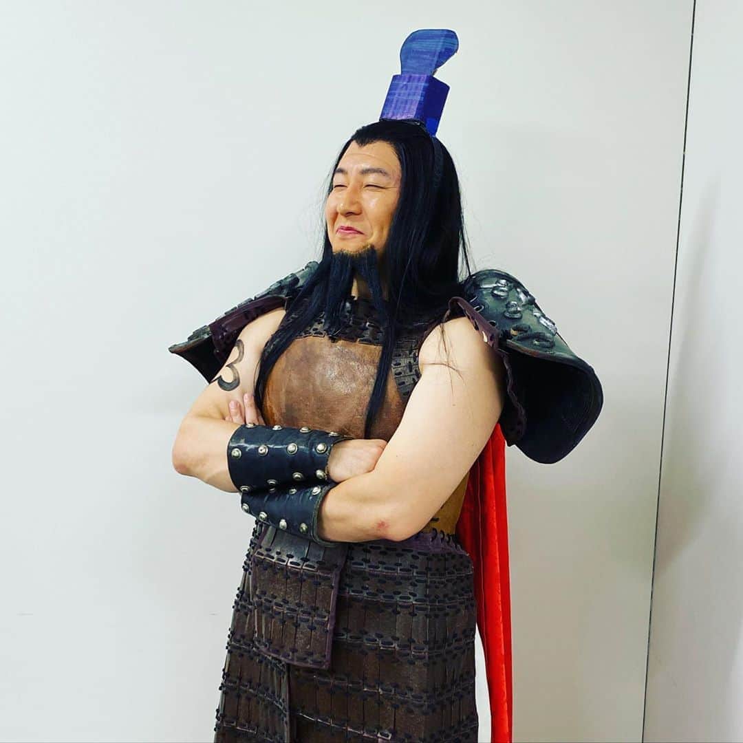 長田庄平のインスタグラム：「玉騎将軍演じる小沢たかおです  #キングダム #キングダム2 #王騎 #大沢たかお #有吉の壁 #チョコレートプラネット」