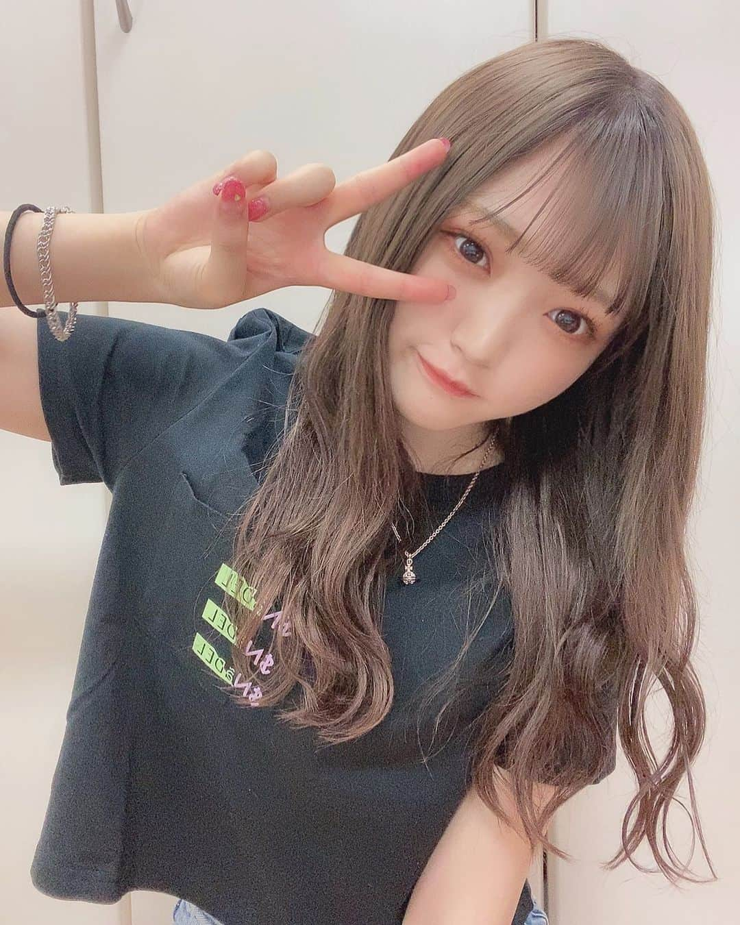 小林莉奈さんのインスタグラム写真 - (小林莉奈Instagram)「ぴ︎︎︎✌︎」7月1日 20時29分 - rina_yoruami