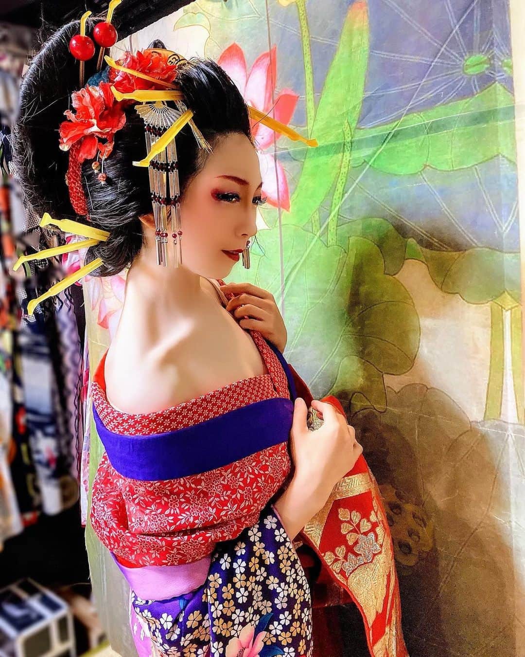 井川ちさと（新尾きり子）のインスタグラム：「🌺花魁 #japanese #woman 🌺  #russian #mix」