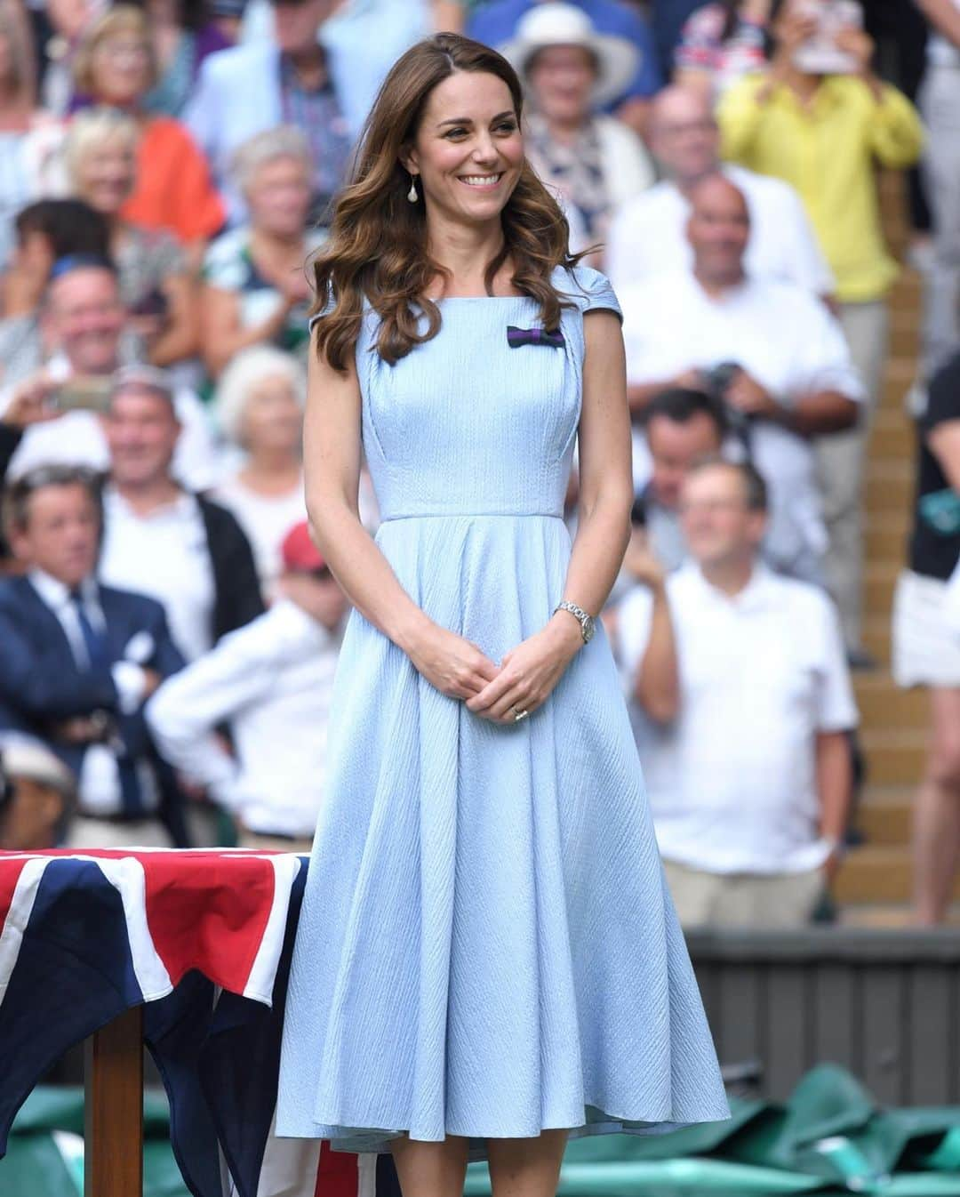 Vogue Italiaさんのインスタグラム写真 - (Vogue ItaliaInstagram)「Sadly, Wimbledon will not be held for the first time since 1945 but at the link in bio we revisited all the most interesting looks worn by the Royal Family while attending the Championships in the last editions. From #PrincessDiana to the #DuchessofCambridge, see all the looks via link in bio.」7月1日 22時44分 - vogueitalia