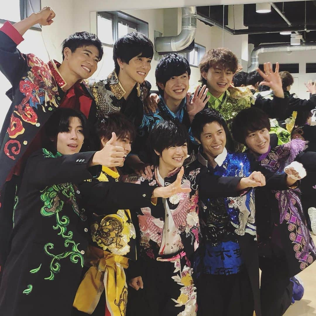 BOYS AND MENさんのインスタグラム写真 - (BOYS AND MENInstagram)「先日の取材にて。 9人全員揃いました😊  #ボイメン #ボイメン結成10周年 #水野勝 #田村侑久 #辻本達規 #小林豊 #本田剛文 #勇翔 #平松賢人 #土田拓海 #吉原雅斗 #楽しそう #元気です #名古屋」7月1日 22時52分 - boysandmen_official