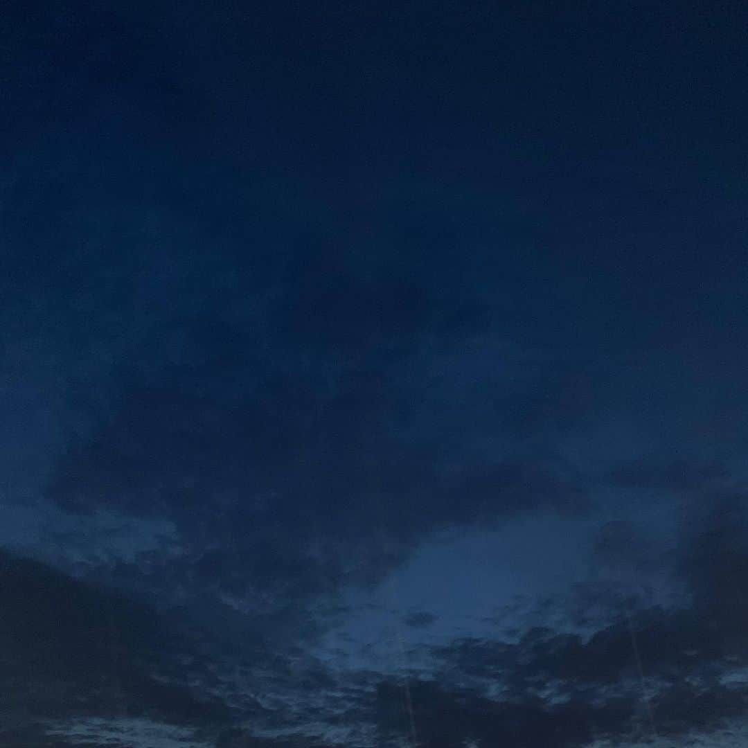 萩原舞さんのインスタグラム写真 - (萩原舞Instagram)「hello July. #すっごい綺麗な雲だ」7月1日 23時33分 - mai_hagiwara_22462