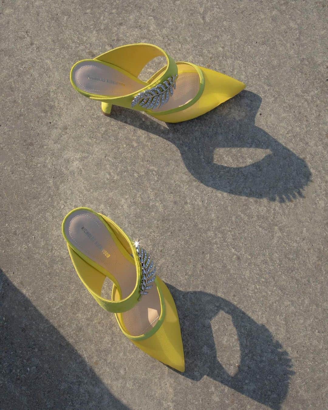 のインスタグラム：「Our Monstera Mesh Mules in juicy lemon yellow are now available @levelshoes & @saks 💛 #Nicholaskirkwood #MyKirkwoods」