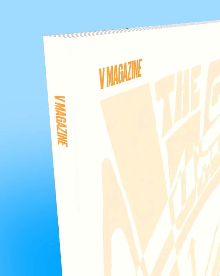 ジジ・ハディッドのインスタグラム：「Repost @vmagazine : Gigi Journal Part II is here! Presenting a medley of innovative art and fresh perspectives, by artists derived from over 20,000 submissions, the journal serves as a reflection of the events we are all experiencing through its theme: Quaranti(m)e: Your Experience in Quarantine / Honoring Essential Workers. Initially conceived to document creatiVity in quarantine, the journal expanded once the revival of the #BlackLivesMatter movement reignited. As @gigihadid explains as part of her Editor’s Letter, “With only about a week left til this journal’s deadline, at the height of [BLM] protests in the US and around the globe, I felt strongly that it was [our] responsibility to amplify Black-American voices using this platform and privilege.” Available now for pre-order, the journal features Gigi’s hand-painted cover art and 32 exclusive pieces from artists around the globe, as well as written contributions from leaders in the racial-justice movement. Truly a one-of-a-kind hardbound keepsake, the journal’s covers have been printed with solar activated and glow-in-the-dark ink!⁣ ⁣ The journal also strives to give back: a percentage of the proceeds will be split among four organizations: @blklivesmatter, @naacp, @aclu_nationwide, and @campaignzero (Gigi has also pledged to match that amount with a personal donation). ⁣ ⁣ Gigi Journal Part II is available for pre-order, link in bio! ⁣ Newsstand date: July 15th⁣ —⁣ Cover artwork: @gigihadid ⁣ Back artwork: @austyn for @blklivesmatter (& creative directed by @osopepatrisse)」