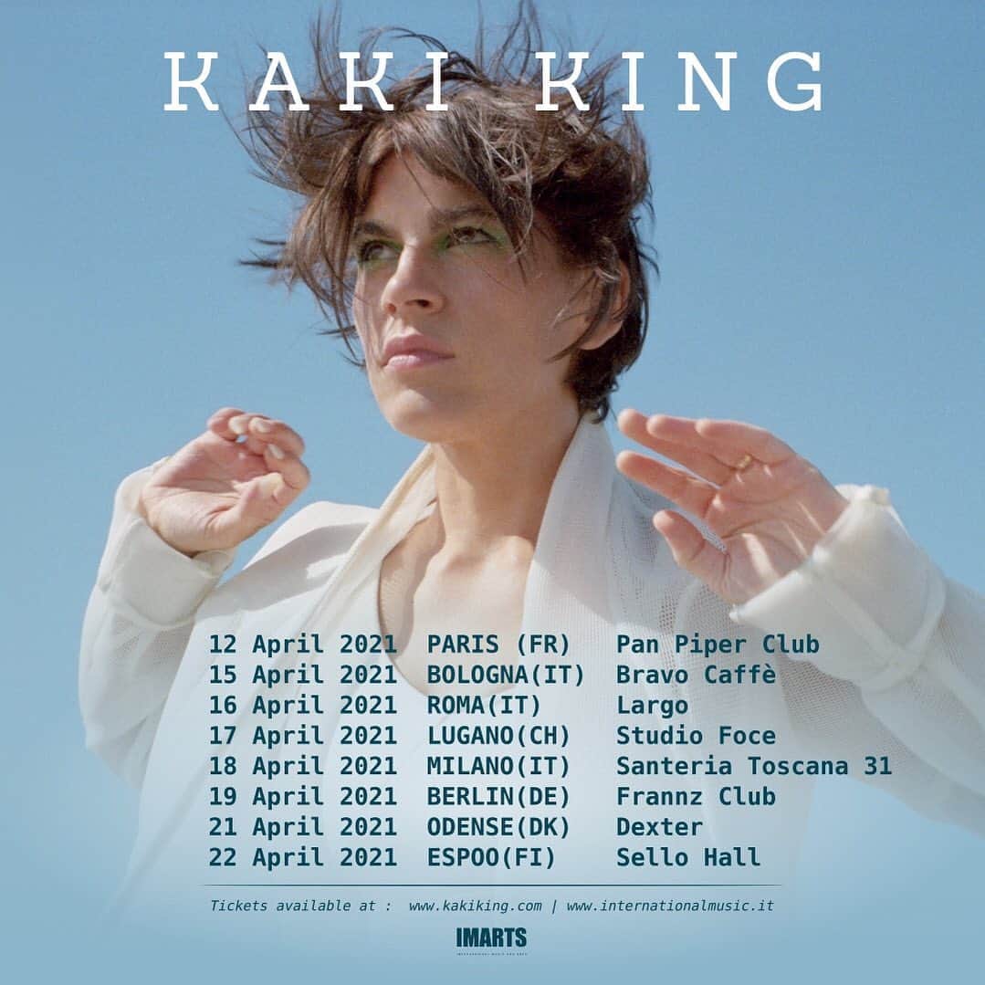 カーキ・キングのインスタグラム：「Europe!!!  April 2021」