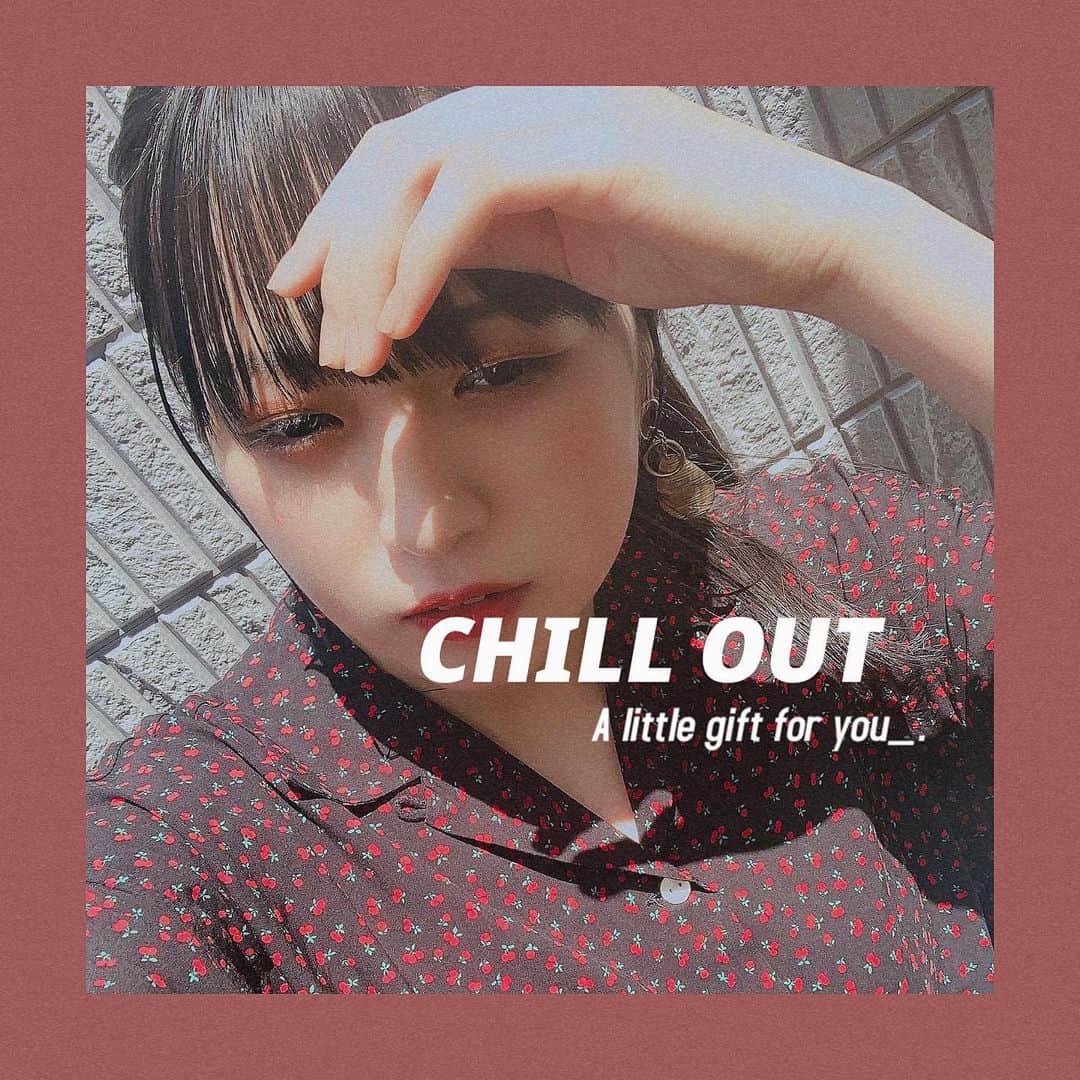 ミユフィーヌ（REVERBEE）のインスタグラム：「SO BRIGHT❕☀️ #nicoand #bright #chillout #snow #chilloutlittlegirlforyou #とか #全然関係ない #そんなの関係ねぇ #スミマセン #いい天気 #眩しい #光と影 #JK」