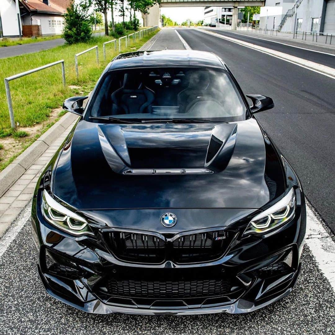 CarsWithoutLimitsさんのインスタグラム写真 - (CarsWithoutLimitsInstagram)「Congrats on the new BMW M2 Competition 🦾 Owner @thesatincrew  Photo @mrviamontis   #carswithoutlimits #bmw #m2 #bmwm2」7月2日 7時30分 - carswithoutlimits