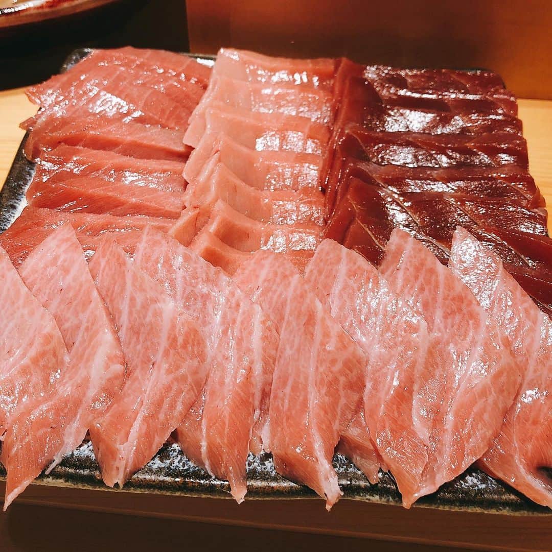 井上公造さんのインスタグラム写真 - (井上公造Instagram)「めっちゃ久しぶりのお寿司です。予約をキャンセルしていたので、やっと食べることができました。全て美味‼️マグロ、ウマっ‼️さすが、「すが弥」さんです。  #寿司  #東麻布グルメ  #鮨すが弥  #マグロ  #予約困難店  # sushi #foodstagram」7月2日 8時54分 - inouekozo39