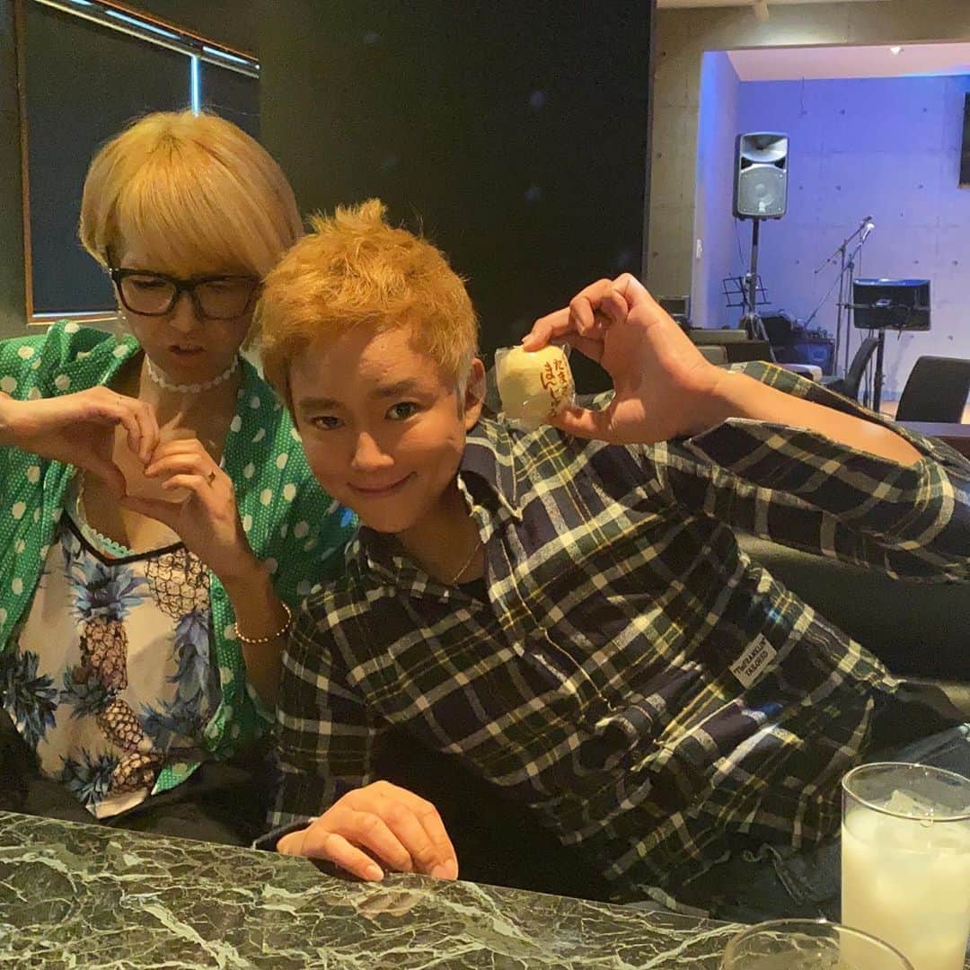 のインスタグラム：「これって凄く無い！ MINT姉弟復活だよん 正直泣きそうだった😭  #西脇理恵#女総長#楽しんご」