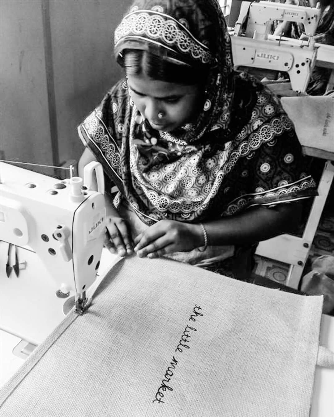 The Little Marketさんのインスタグラム写真 - (The Little MarketInstagram)「Making our Reusable Tote collection creates full-time work for approximately 250 artisan women in rural Bangladesh. Now more than ever, your purchase makes an impact.⁣ ⠀⠀⠀⠀⠀⠀⠀⠀⁣ Due to COVID-19, this artisan group went into lockdown and closed production on March 19th. Just one week before lockdown was lifted, a Super Cyclone devastated coastal communities, damaging artisans’ homes and agricultural lands.  Still, one month later, the situation in Bangladesh continues to worsen.⁣ ⠀⠀⠀⠀⠀⠀⠀⠀⁣ These artisans need your support as they begin to safely accept orders, resume production, and ship products. Link in bio to shop and support.」7月2日 9時11分 - thelittlemarket