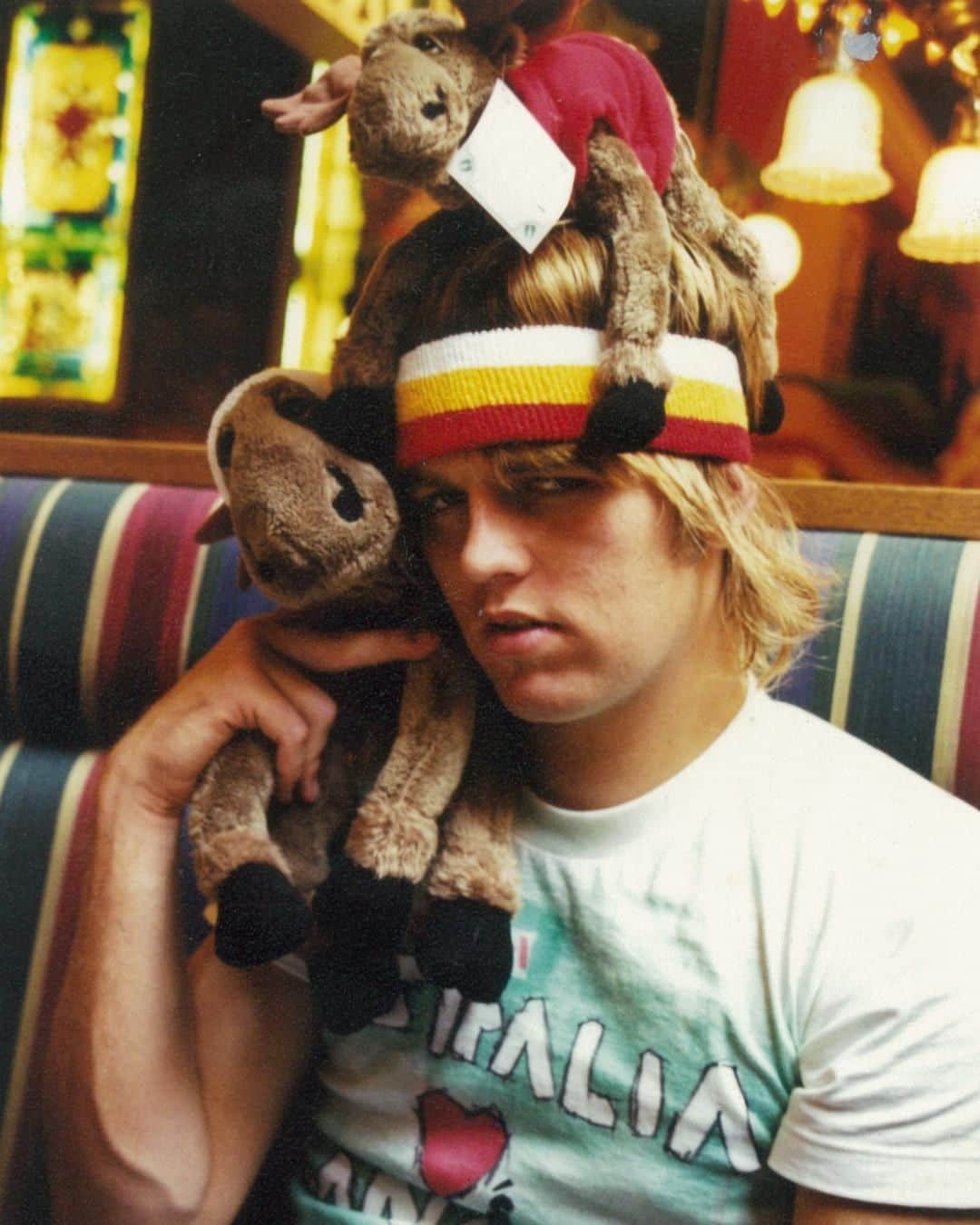 ユナイテッドのインスタグラム：「Happy Canada Day 🇨🇦 to all our Canadian friends eh! Here’s a throwback photo of @joelhouston during our first tour to Canada — we miss seeing you and can’t wait to be get back on the road again. Til then stay safe ❤️ HU」