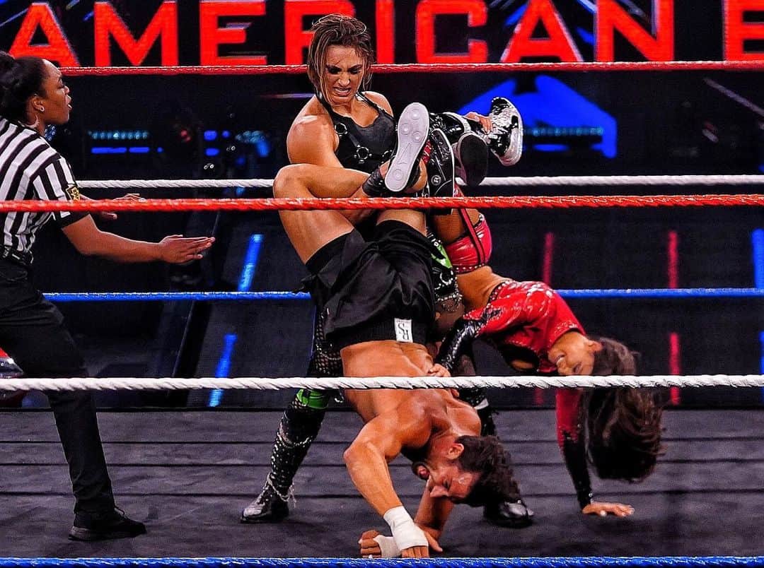 WWEさんのインスタグラム写真 - (WWEInstagram)「The power of @rhearipley_wwe was on full display as she picks up the win over @robertstonewwe & @aliyahwwe!  #NXTGAB」7月2日 10時00分 - wwe