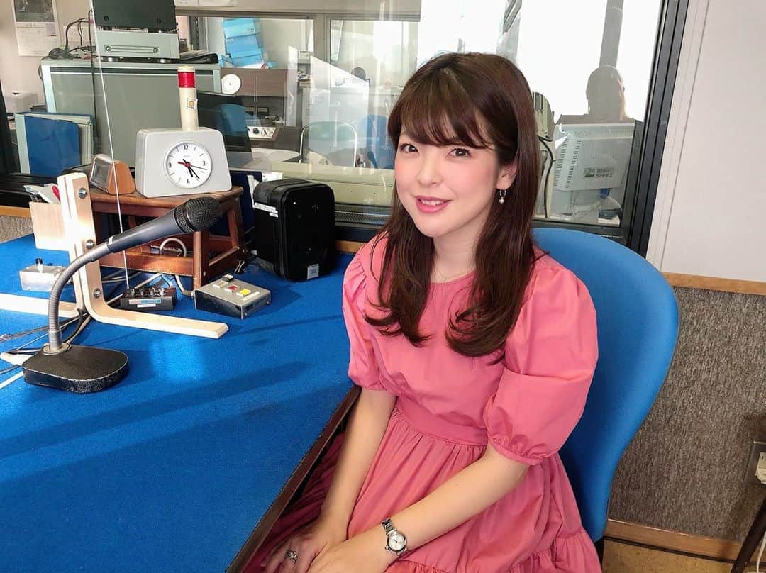 のインスタグラム：「* wbs和歌山放送『マエオカテツヤの全開！木曜日』、今日もたくさんのお便り・リクエストありがとうございました☺️✨✨ 和歌山は美味しいものがいっぱい！！先々週は南高梅、先週は桃、今日はハウスみかんを買って帰宅しました💕💕食後のデザートにいただきま〜す🙏🏻 . #マエオカテツヤの全開木曜日 #マエオカテツヤ さん #てっちゃん #wbs #和歌山放送 #和歌山 #radio #ラジオ #アナウンサー #ママ時々アナウンサー #ママウンサー #キーノ和歌山 #南高梅 #桃 #みかん」