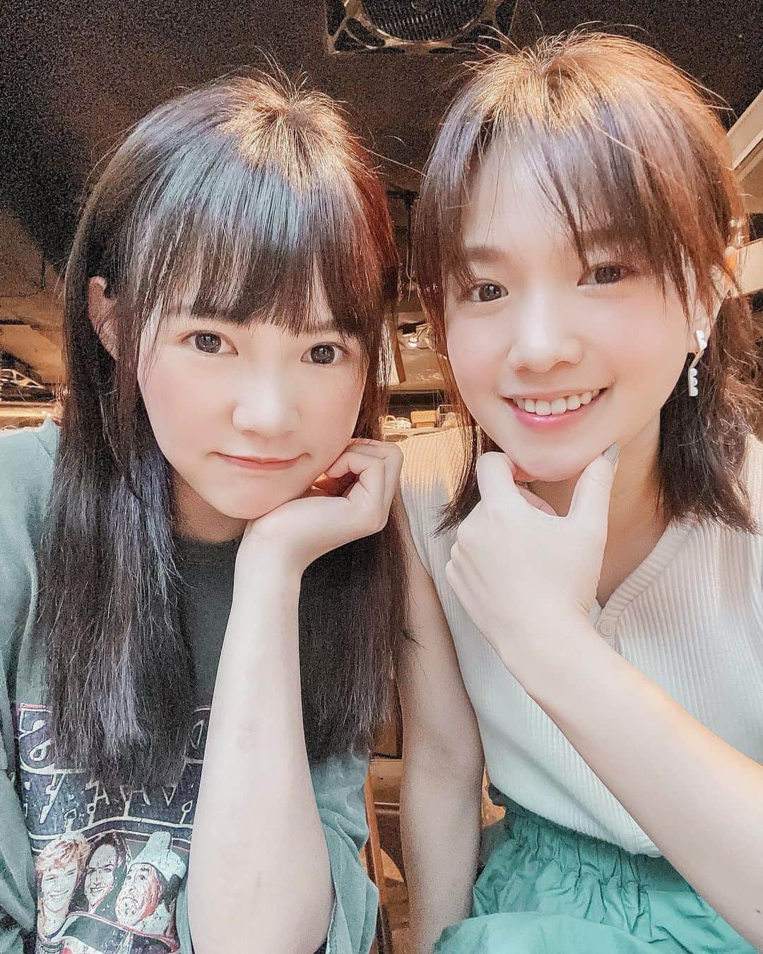 ウー・シンティーさんのインスタグラム写真 - (ウー・シンティーInstagram)「再忙 也陪我喝杯咖啡☕️🥰 @verayen0516 #老姑婆的古董老菜單  #支持！！！」7月2日 21時09分 - esther_xinti