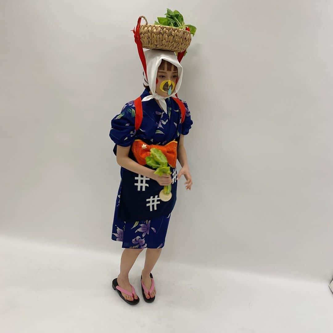 福山絢水さんのインスタグラム写真 - (福山絢水Instagram)「かぶ買ってくれなり🥬 ・ 頭に乗せたまま踊るのはなかなか難しかった~ ・ ・ #あやみん #福山絢水 #あつ森 #ウリ #コスプレ #あつまれどうぶつの森 #ootd #fashion #popteen」7月2日 21時37分 - aya__m02