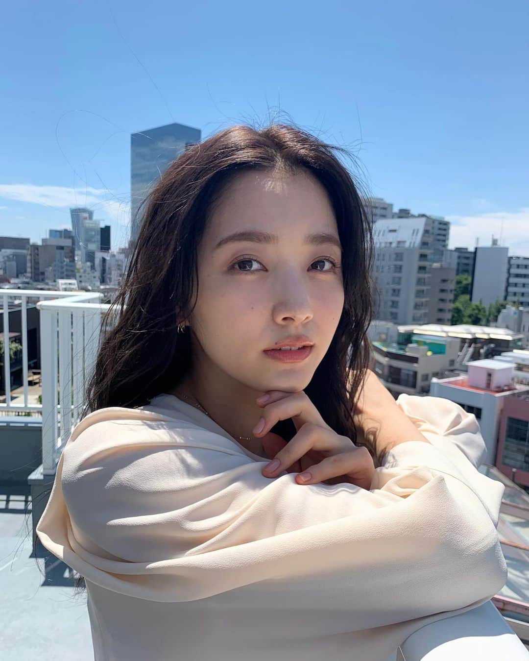 のインスタグラム：「晴れた🤍」
