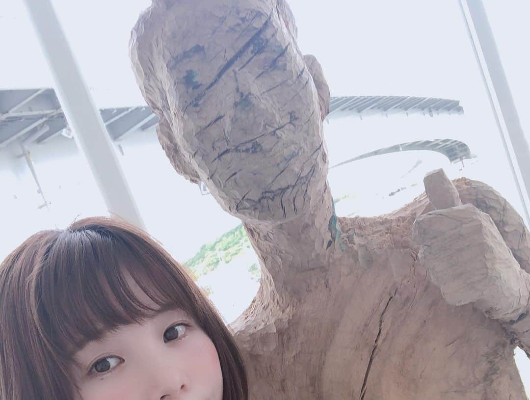 真奈さんのインスタグラム写真 - (真奈Instagram)「ホテル全体がアートで 楽しかった〜〜です🐶👍」7月2日 14時48分 - manatmnt0116