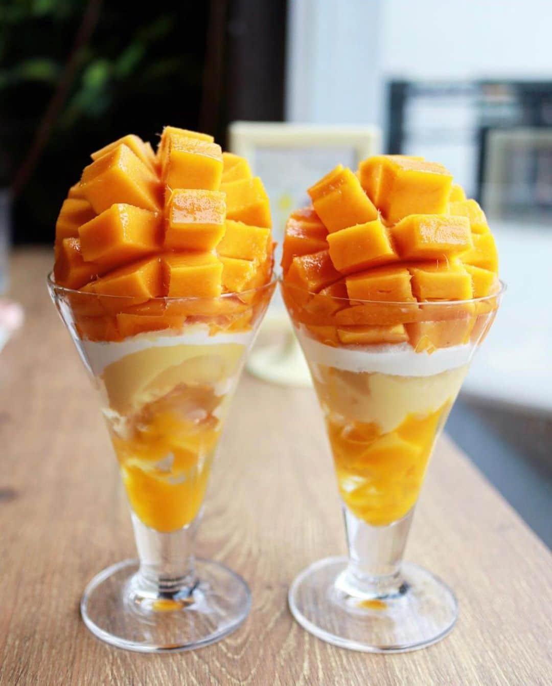 RETRIP<リトリップ>グルメのグルメインスタ