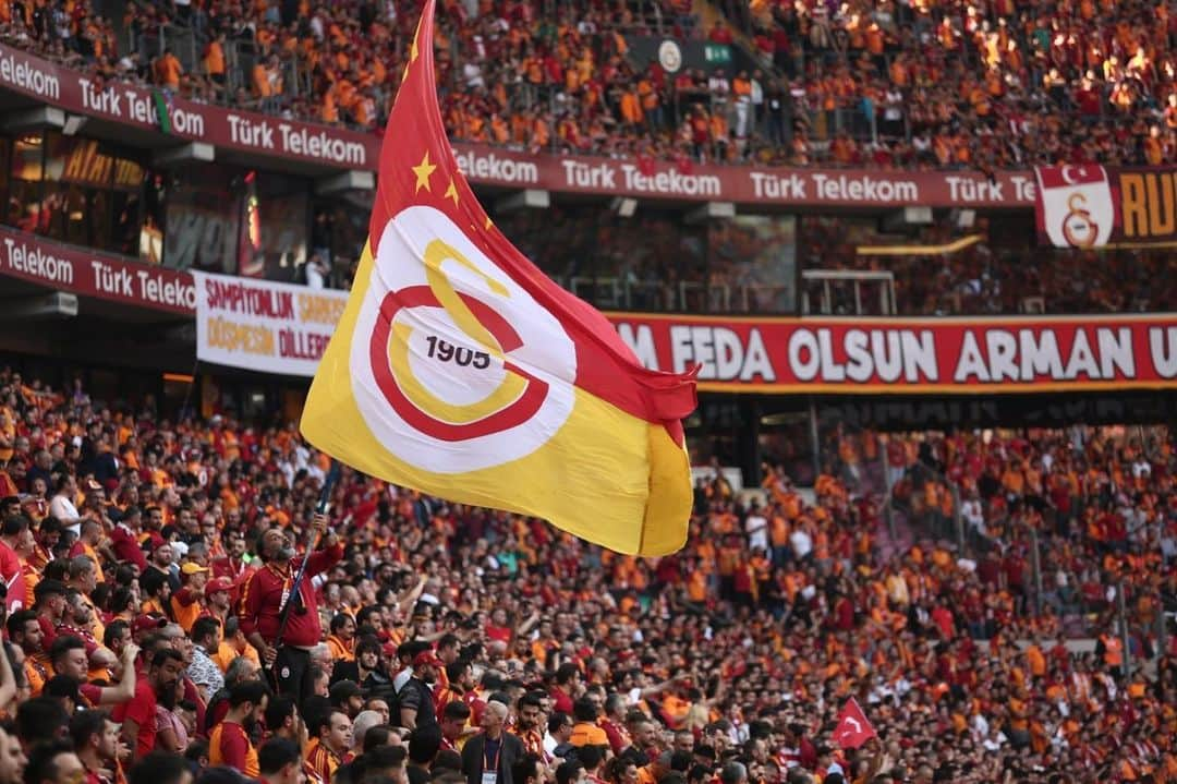 ガラタサライSKさんのインスタグラム写真 - (ガラタサライSKInstagram)「Günaydın #Galatasaray Ailesi」7月2日 14時59分 - galatasaray