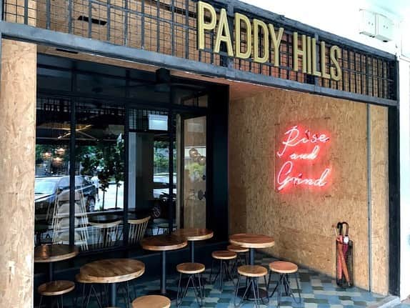 HereNowさんのインスタグラム写真 - (HereNowInstagram)「Located inside an old renovated Singapore shophouse, Paddy Hills is a Western, Japanese, and Southeast Asian fusion cafe&restaurant.  Their fluffy pancakes and other delightful brunch are just amazing! @paddyhills.sg   西洋、日本、東南アジアをミックス。シンガポールらしい、フュージョン料理が人気のカフェ『Paddy hills』  #herenowcity #herenowsingapore #wonderfulplaces #beautifuldestinations #travelholic #travelawesome #traveladdict #igtravel #livefolk #instapassport #optoutside #foodie #foodgasm #foodporn  #instafood #footfetishnation #foodfluffer #Singapore #visitsingapore #シンガポール #싱가포르 #싱가포르여행 #싱가폴 #新加坡 #Singapore #visitsingapore #シンガポール #싱가포르 #싱가포르여행 #싱가폴 #新加坡」7月2日 15時45分 - herenowcity