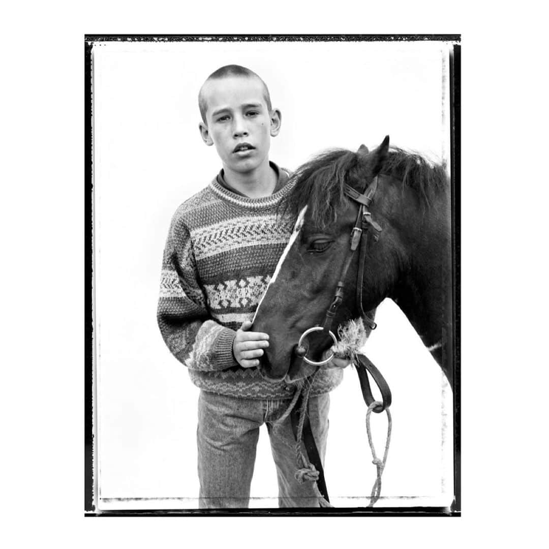 ローラ・ベイリーさんのインスタグラム写真 - (ローラ・ベイリーInstagram)「Perry Ogden Pony Kids  1999」7月2日 15時40分 - laurabaileylondon