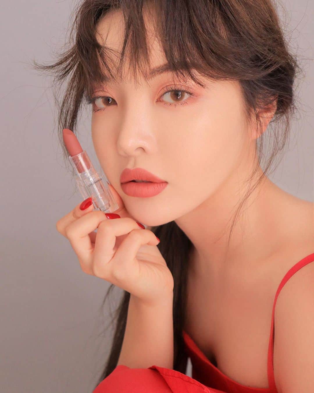 3CE Official Instagramさんのインスタグラム写真 - (3CE Official InstagramInstagram)「3CE CLEAR LAYER EDITION 3CE SOFT MATTE LIPSTICK #MURMURING 포근한 데일리 누디 핑크💄 - Calm and comfortalble, daily noodie pink💄 #3CE #3CECLEARLAYER #3CECLEARLAYEREDITION #3CESOFTMATTELIPSTICK」7月2日 15時47分 - 3ce_official
