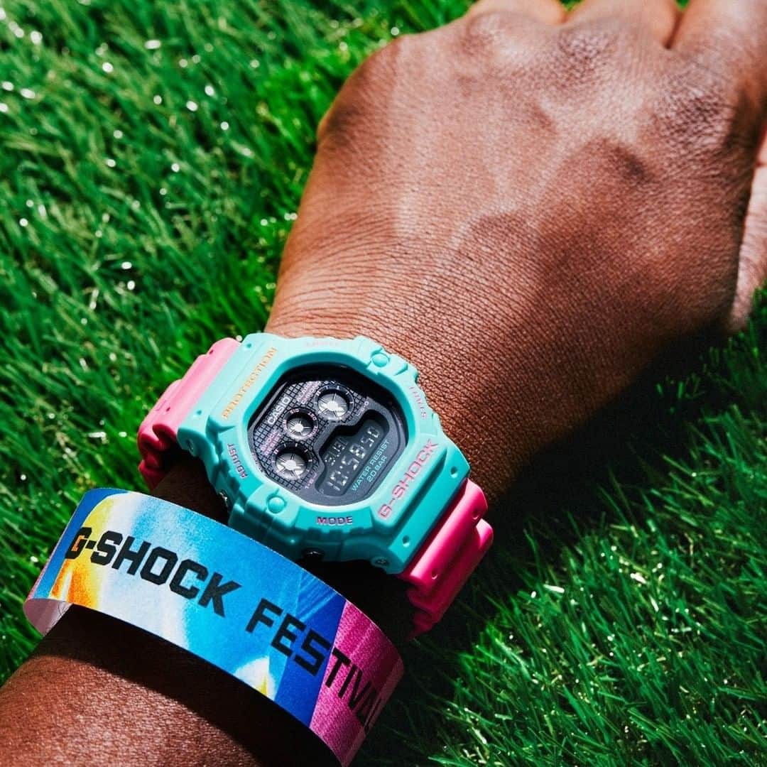 G-SHOCKさんのインスタグラム写真 - (G-SHOCKInstagram)「Psychedelic Multi Colors DW-5900   夏のアウトドアアクティビティに合うカラーモデル「Psychedelic Multi Colors」が誕生。夏の手元で存在感を放つ、ユース世代にぴったりの遊び心が詰まったサマーファッションモデルの登場です。  This new "Psychedelic Multi Colors" model is designed to fit right in on summer outdoor activities. The model is designed with playful spirit of youth culture, and ideal for summer styles.  DW-5900DN-3JF  #g_shock #dw5900 #psychedelic #watchoftheday」7月2日 17時00分 - gshock_jp